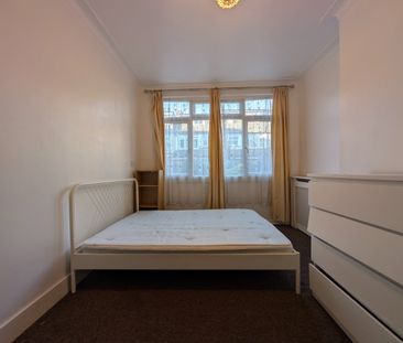 Room in a Shared House, Herbert Road, N15 - Photo 2