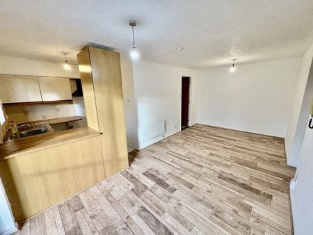 Castle Gardens, NG7, Property for rent - Photo 5