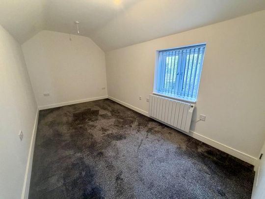1 bedroom semi-detached house to rent - Photo 1