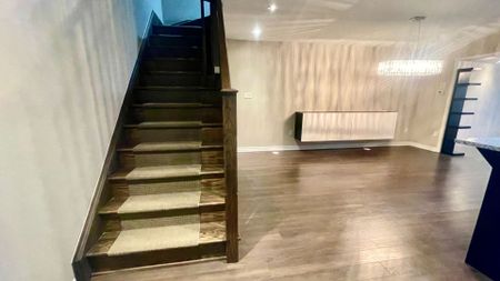 For Lease - 295 Ellen Davidson Drive, Oakville, Ontario - Photo 4