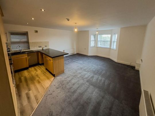 2 bedroom flat to rent - Photo 1