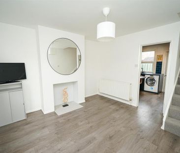 2 bedroom house to rent - Photo 1