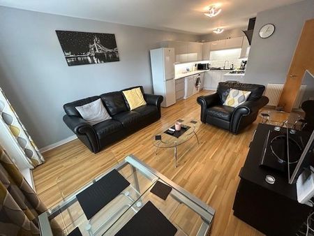 2 bedroom flat to rent - Photo 3