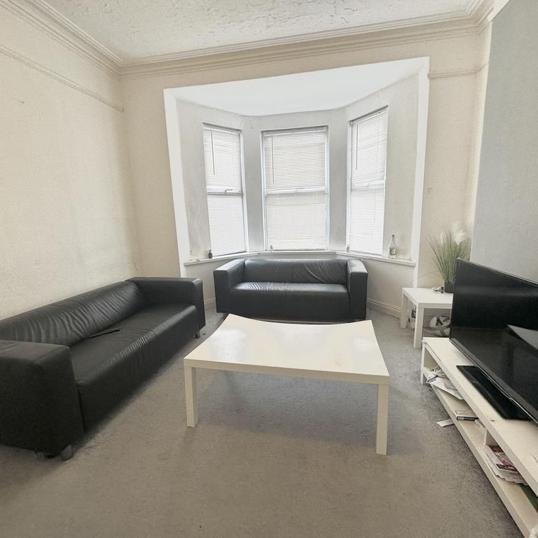 5 bedroom house share to rent - Photo 1