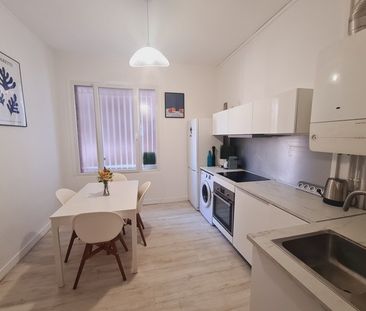 Location Maison 2 pièces 57m² - Photo 2