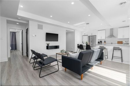 Queens Avenue - Photo 5