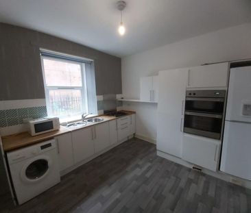 1 bedroom ground floor flat to rent - Photo 3