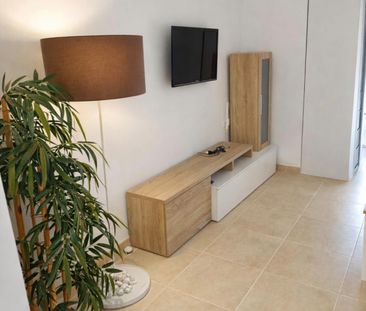 Apartamento planta baja en alquiler en Las Lagunas, Mijas - Photo 2