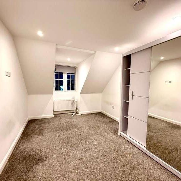 Shenley Road, Borehamwood, WD6 - Photo 1