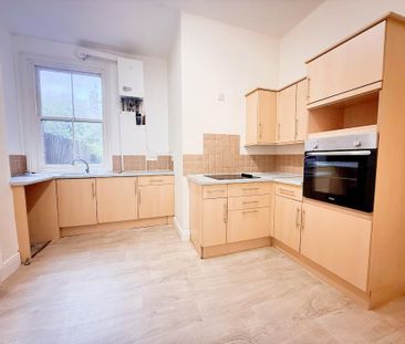 1 bedroom ground floor flat to rent - Photo 3
