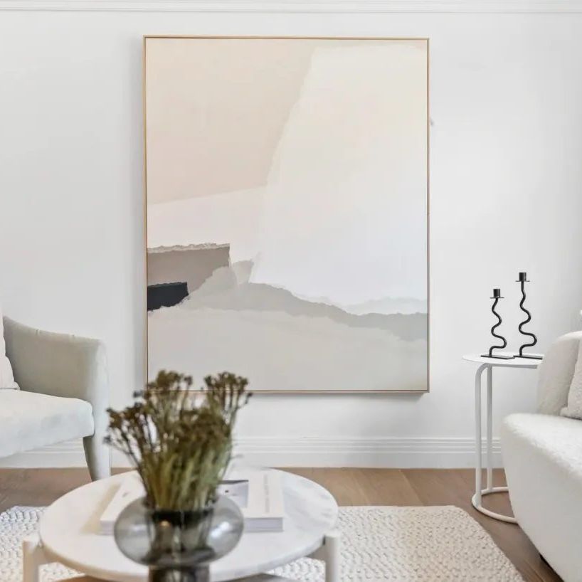 Impeccably Updated North-Facing Apartment in the Heart of Bondi Beach - Photo 1