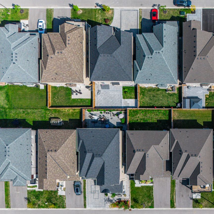 For Lease - 21 Marlene Johnston Drive, East Gwillimbury, Ontario - Photo 1