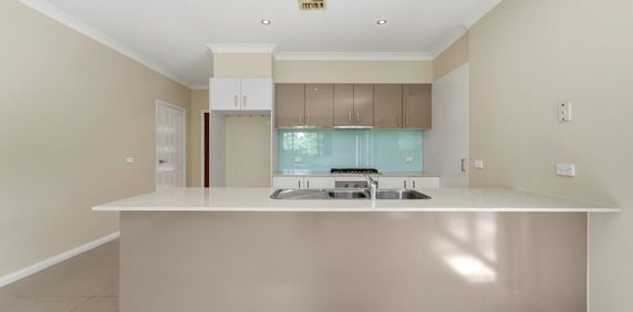 Stylish Living in a Prime Location - Photo 2