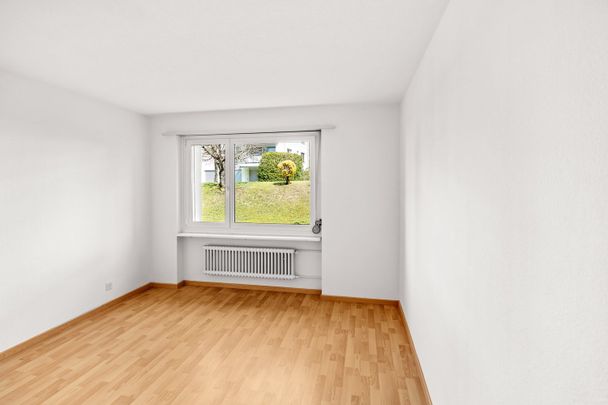 "Rent without deposit - large family apartment with beautiful balcony" - Photo 1