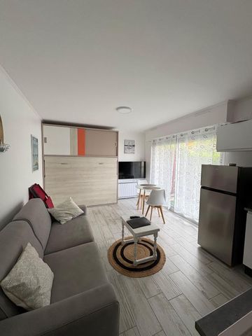 Location Appartement 1 pièce Meublé 23m² ROYAN 17200 - Photo 2