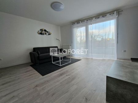 Apartment - Photo 2