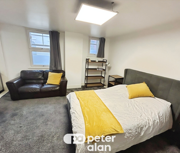 High Street, MERTHYR TYDFIL - Photo 1