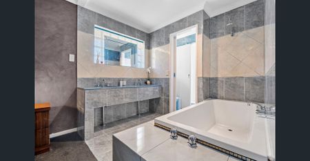 SPARKLING POOL, NEW DISHWASHER, NEW LARGE PATIO - Photo 4