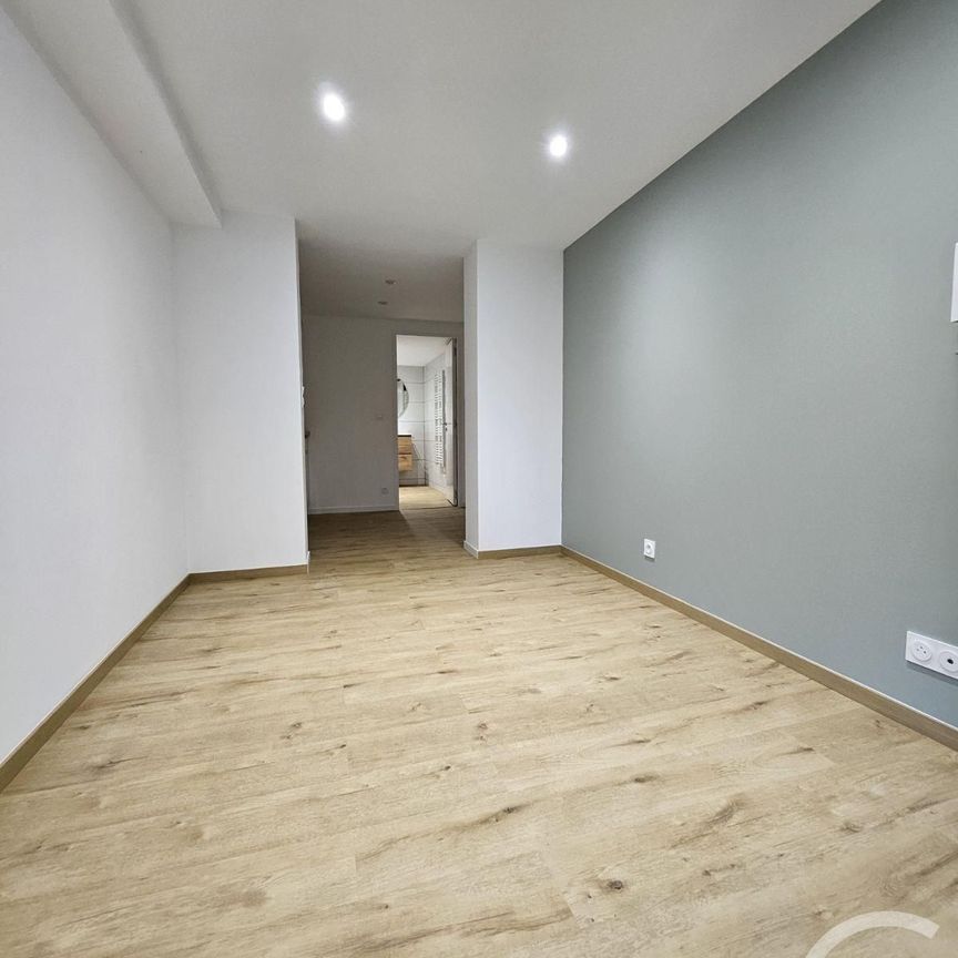 Location Appartement 1 pièce 30m² TROYES 10000 - Photo 1