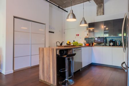 2801 Rue du Centre, Montréal (Le Sud-Ouest), QC H3X - Photo 4