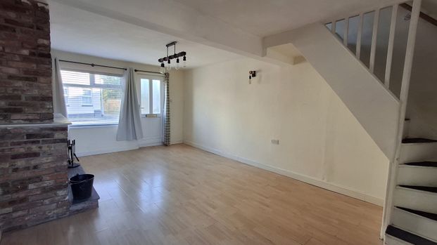 High Street, Sleaford, Billingborough - Photo 1