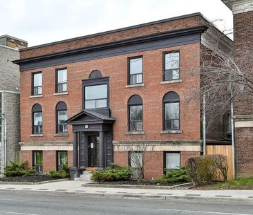 For Lease - 915 St Clair Avenue, Toronto, Ontario - Photo 6