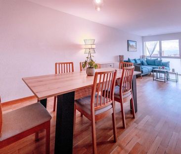Schönes Apartment mit 4.5 Zimmern - hell und mit freier Sicht auf d... - Photo 3