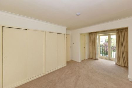 4 bedroom detached house to rent - Photo 5