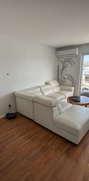 LAVAL-DES-RAPIDES 4 1/2 JUILLET/JULY (MÉTRO DE LA CONCORDE) - Photo 1