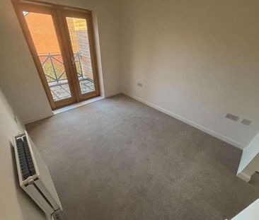 Californian Parade, Street, BA16 - Photo 6