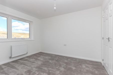 4 bedroom detached house to rent - Photo 4