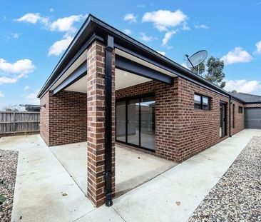 5 Milla Belle Place, BROOKFIELD - Photo 3