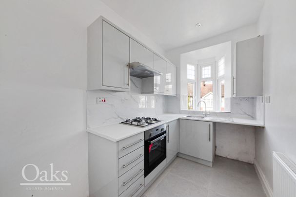 Kilmartin Avenue, Norbury, London - Photo 1