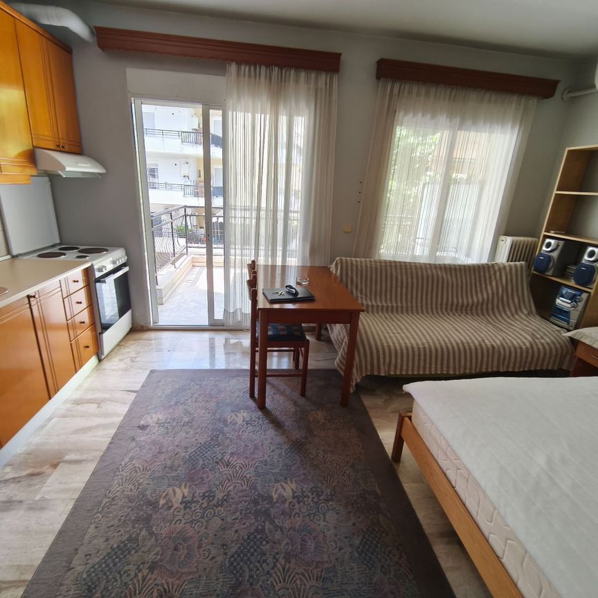 Studio/Γκαρσονιέρα για ενοικίαση Κέντρο (Καλαμαριά) - Φωτογραφία 1