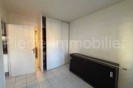 T2 PROCHE CENTRE VILLE +GARAGE - Photo 5