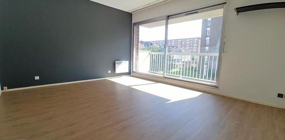 Location Appartement 1 pièce 24m² LILLE 59000 - Photo 2