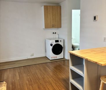 2 1/2 Semi Meublé Rénové - Photo 3