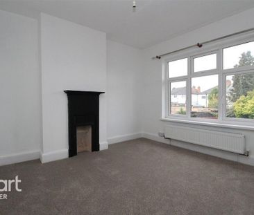 3 bedroom semi-detached house to rent - Photo 6