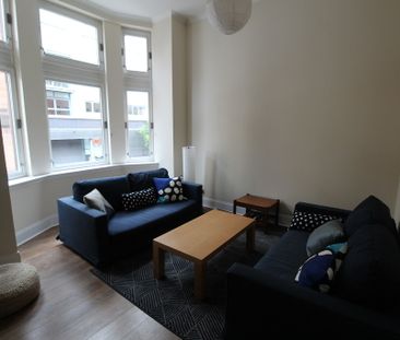 1 Bedroom Property To Rent - Photo 2