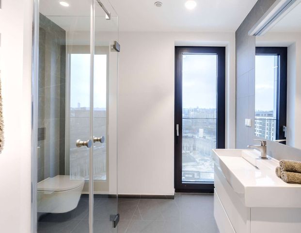 Höchster Wohnkomfort: Ihr luxuriöses Penthouse im Hafenpark Quartier - Photo 1