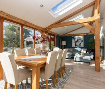 4 bedroom detached house to rent - Photo 4