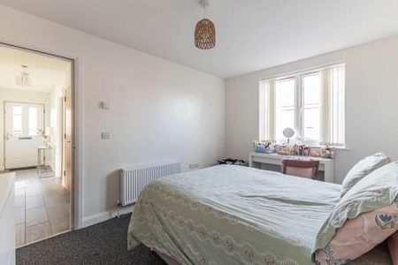 8 Fort Manor, Dromore, BT25 1GG - Photo 5