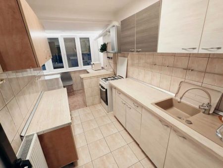 Central apartament 2 camere de inchiriat complet mobilat si utilat direct proprietar - Photo 3