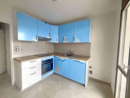 Location Appartement 2 pièces 51m² ILLKIRCH GRAFFENSTADEN 67400 - Photo 4