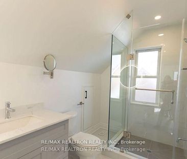 For Lease - 112 Lawrence Avenue Unit# Main and Upper, Richmond Hill... - Photo 1