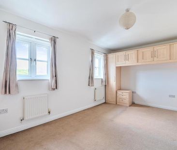 4 bedroom terraced house to rent - Photo 4