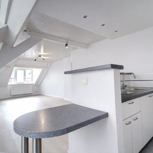 Appartement te huur - Photo 1