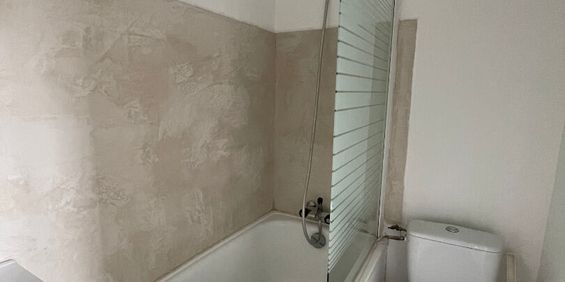 Location Appartement 2 pièces 27m² - Photo 3