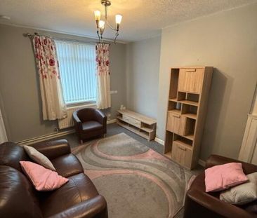 11 Garvey Terrace, Lisburn, BT27 4TW - Photo 1