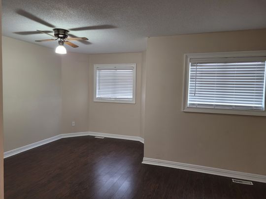 For Lease - 383 Jay Crescent, Orangeville, Ontario - Photo 1